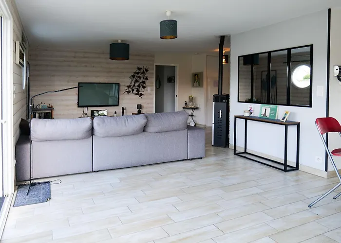 Jolie Maison En Bois à 2 Kms De La De Sur - 6 Personnes * Brem-Sur-Mer